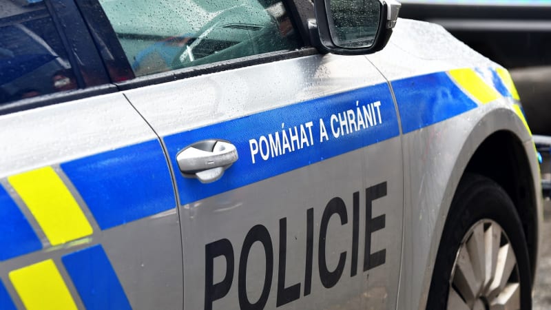 Školačka na Pardubicku měla čelit sexuálnímu napadení. Policisté apelují na rodiče