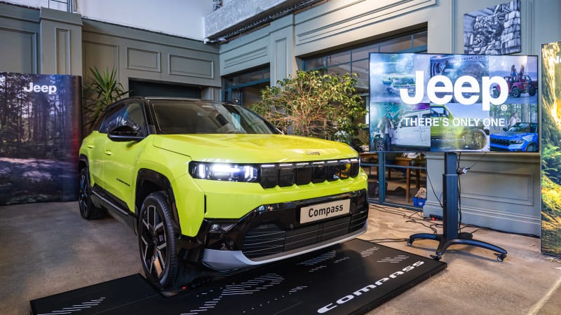 Nový Jeep Compass přichází se zajímavou cenou i bohatou výbavou. Staví ale na tříválci