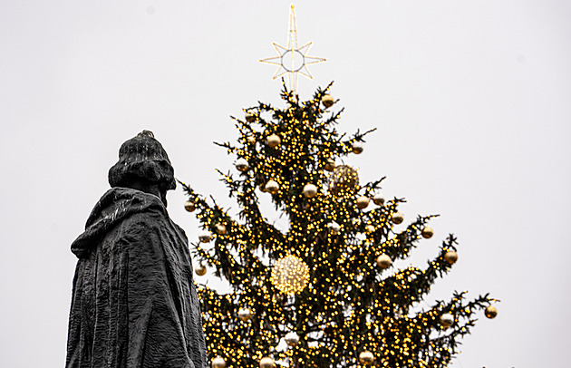 Průzkum ukázal, kolik plánují Češi utratit za vánoční svátky. Někteří se zadluží
