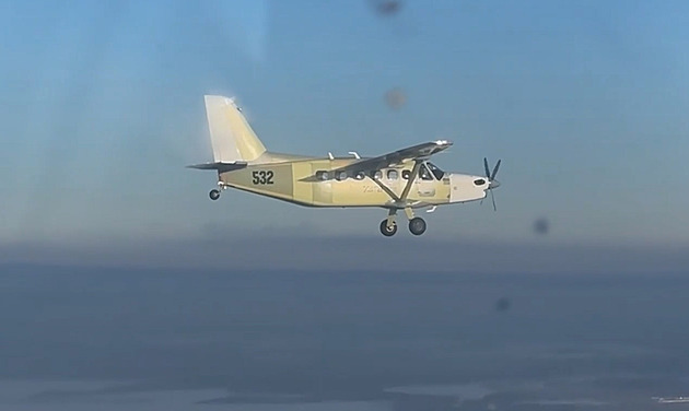 Nespletlo si století? Rusko se pochlubilo ryze vlastní leteckou technologií