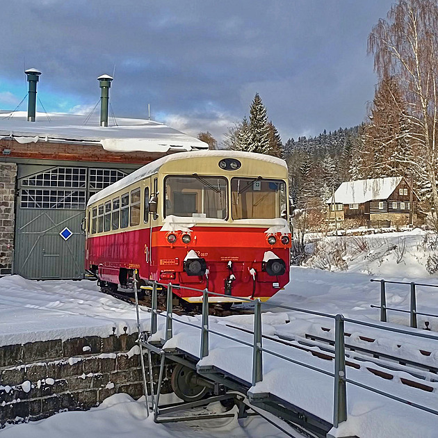 Svezte se nostalgickými a zážitkovými vlaky, máme jejich soupis