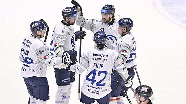 ONLINE: Poslední zápas před olympiádou, Plzeň v přesilovkách otáčí se Spartou