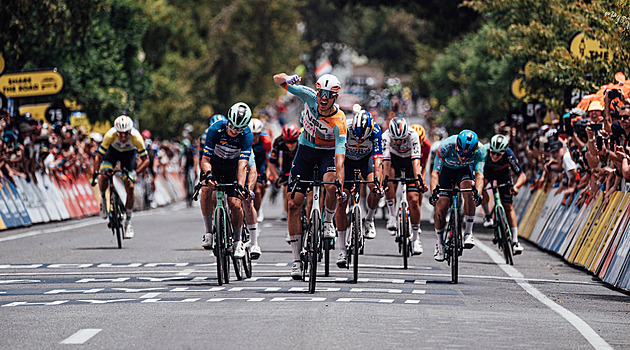 Horské souboje se odkládají. Zkrácenou čtvrtou etapu na Katalánsku vyhrál Vernon