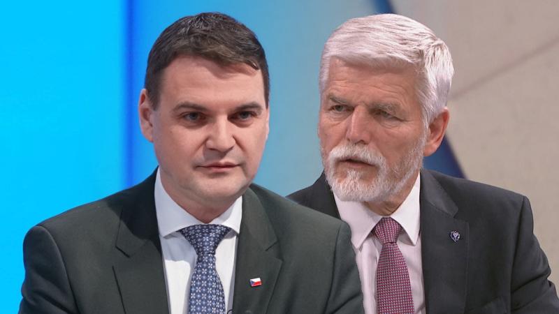 GLOSA: Zítra to roztočíme, drahoušku Macinko aneb Co je doma, to se počítá, pane prezidente