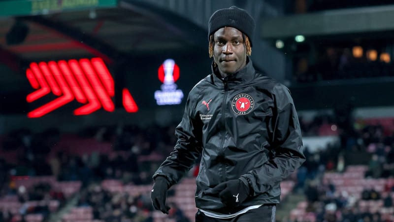 Obavy o elitního fotbalistu: Po útoku nožem v Dánsku bojoval o život. Musel být operován