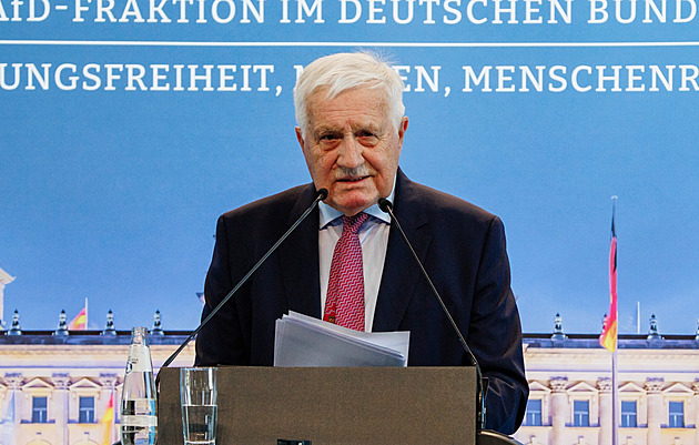 Klaus a Okamura promluvili na konferenci AfD. Snad konečně zvítězí, popřáli