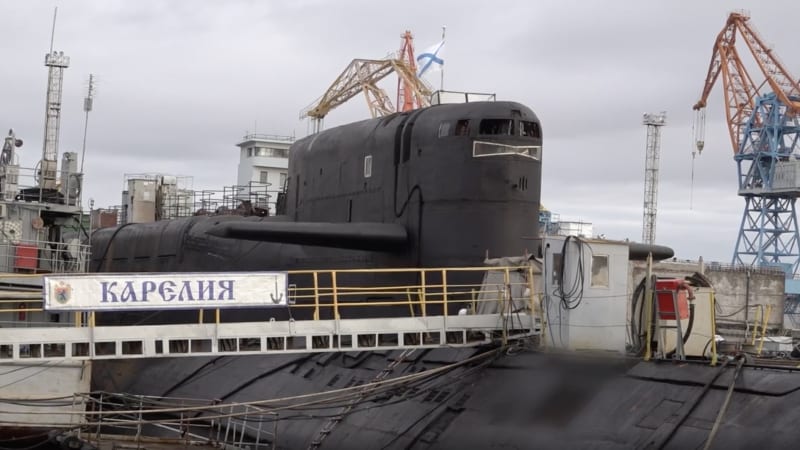 Podmořská zrůda v Putinových rukou, píší média. Rusko zkouší novou ponorku a mluví o tsunami
