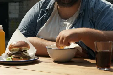 Málo pohybu, stres i špatné stravování. Česko patří v EU v obezitě k nejhorším