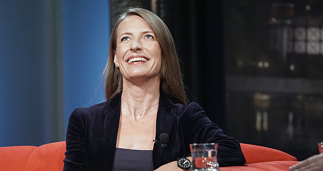 Máme takovou jinou komunikaci, říká Anna Polívková o italském manželovi