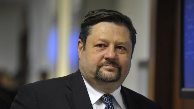 Exposlanec Wolf dostal další rok vězení za útěk do Paraguaye. Bál jsem se o život, hájil se