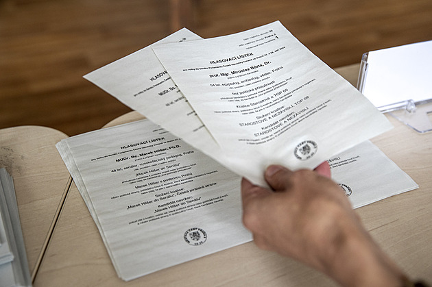 Není obvod jako obvod. V ostravské Porubě někteří dostali hlasovací lístky odjinud