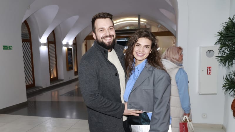 Herečka Pfauserová se rozešla s partnerem. Daň za profesi, napsala