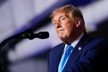 Trump řekl, že chování Ruska k Ukrajině je v pořádku. V den, kdy Moskva opět zabíjela civilisty