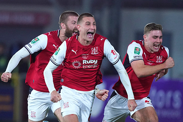 Nečekané škobrtnutí Arsenalu. Z Ligového poháru jej vyřadil Fleetwood ze čtvrté ligy